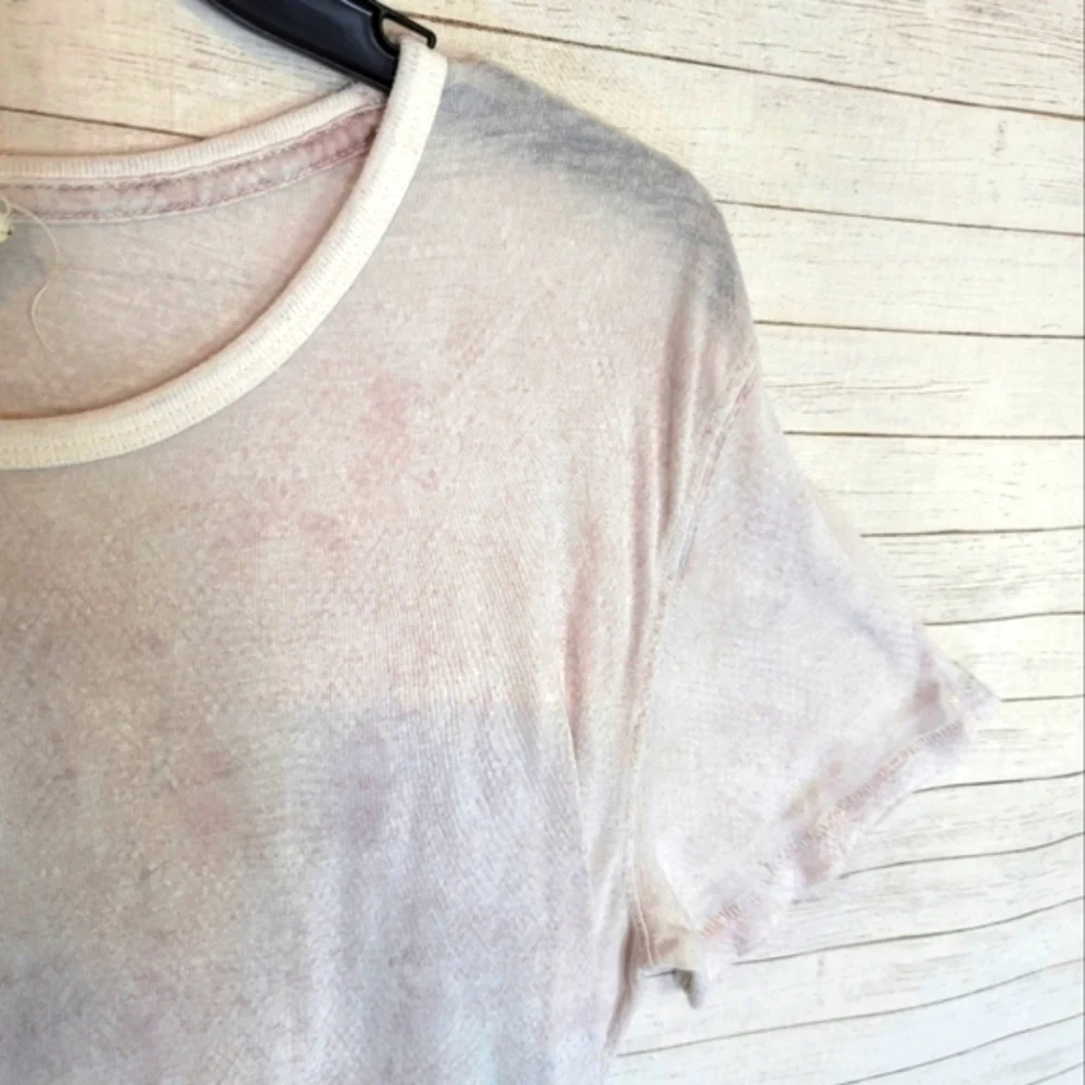 WE THE FREE SHORT SLEEVE SNAKESKIN SLUB TSHIRT, SZ SMALL